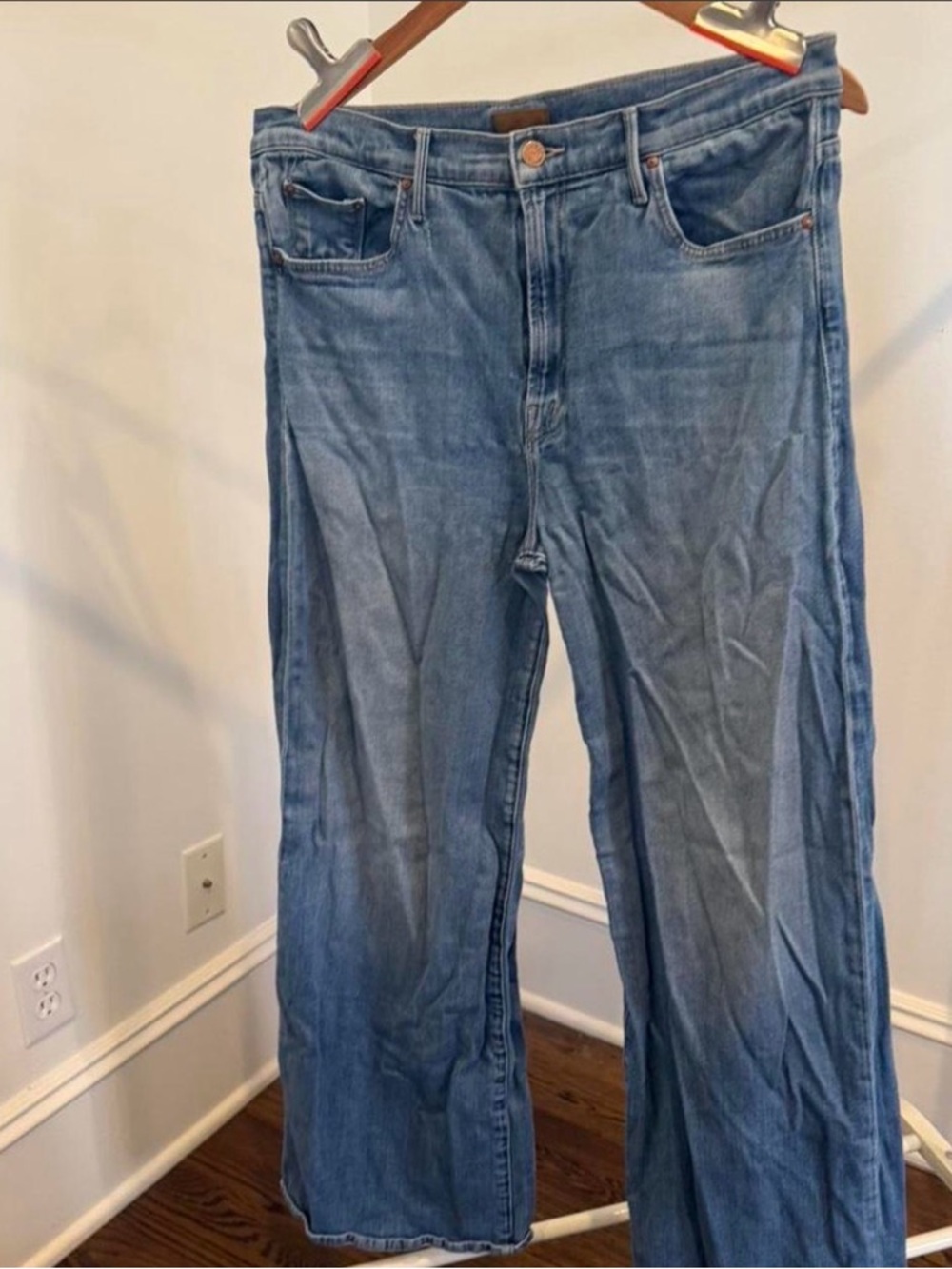 MOTHER The undercover Jean
